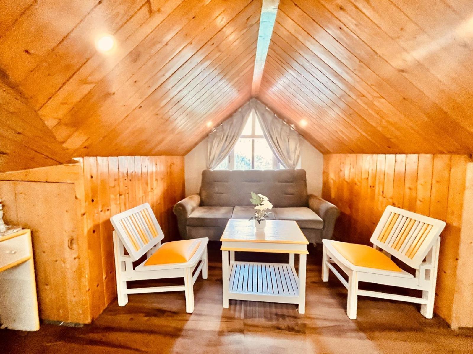 Hadimba Hill View By Hadimba Palace, Manali - Premium Room ! Family Hotel ! Parking ! Near Hadimba Temple エクステリア 写真